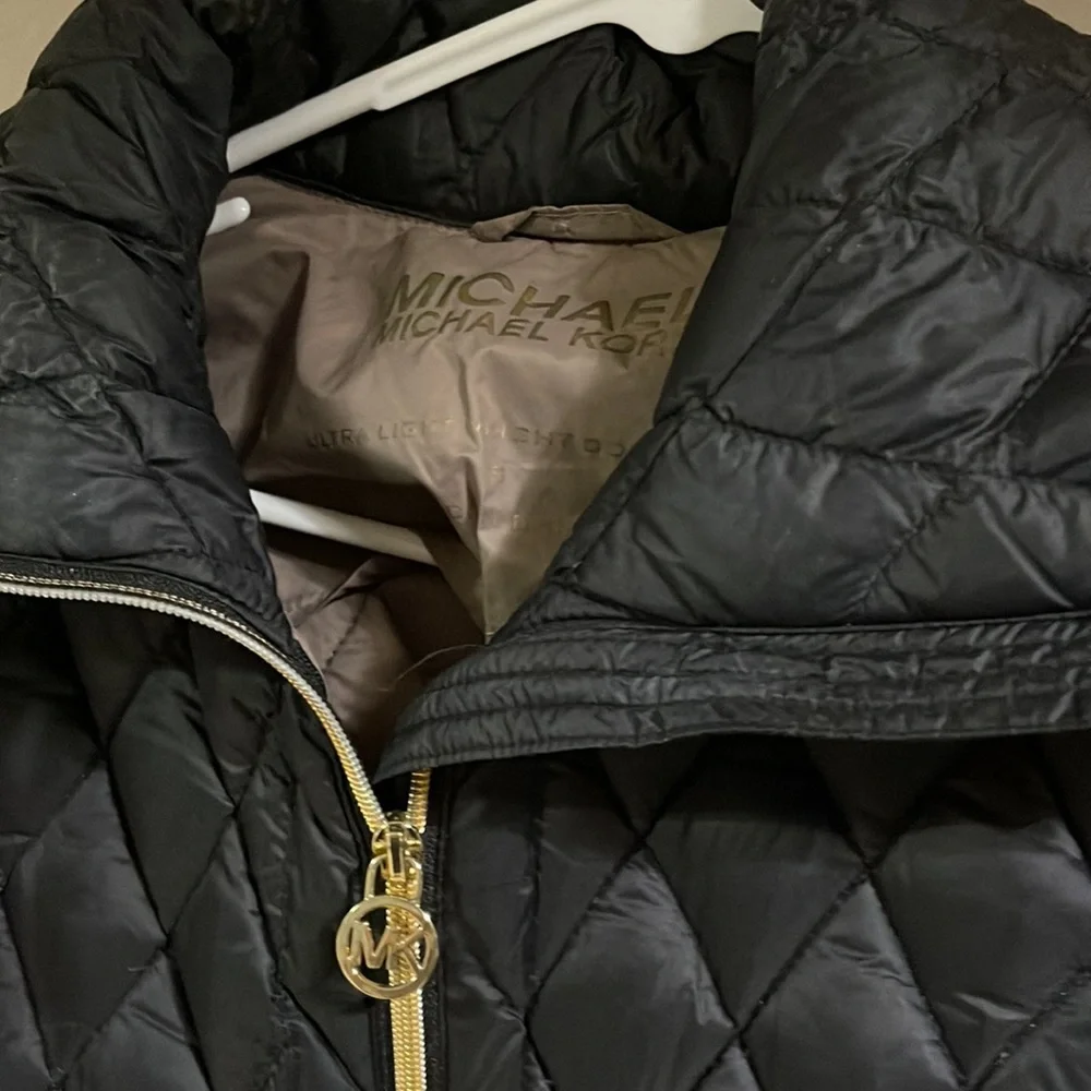 Jacket - Picture 2 of 4